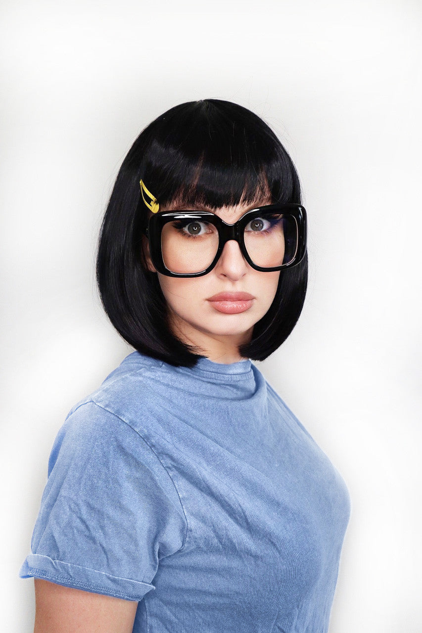 Tina Belcher Bob Wig With Glasses & Yellow Clip